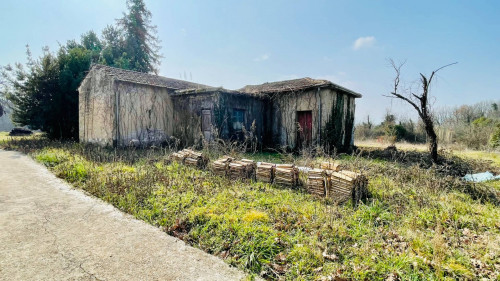 Rudere in vendita a Arce