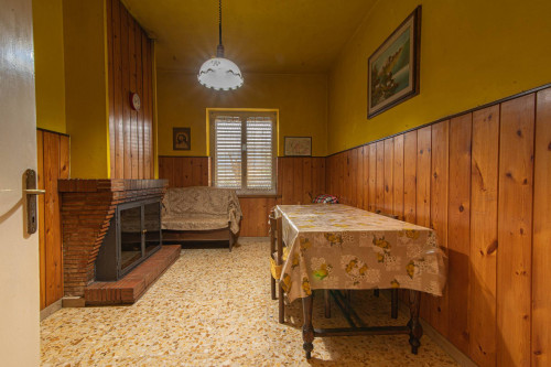 Casale di campagna in vendita a Ceprano