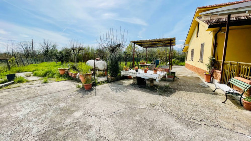 detached house for sale in Colfelice