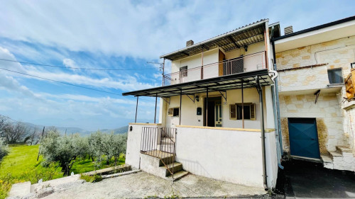 detached house for sale in Rocca d'Arce