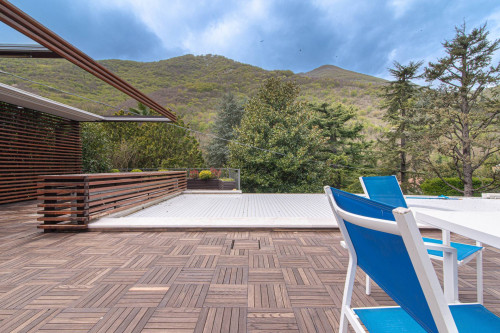 Villa for sale in Atina