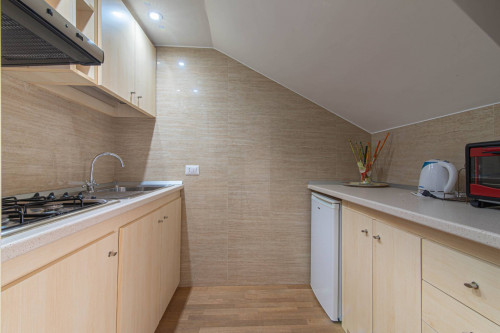 Villa for sale in Atina