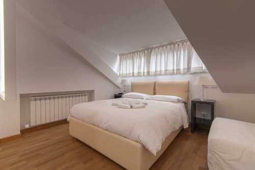 Villa for sale in Atina