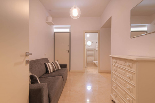 Villa for sale in Atina