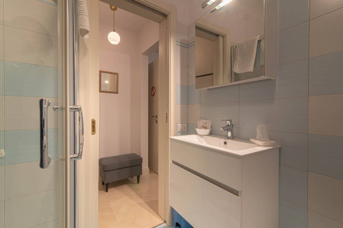 Villa for sale in Atina