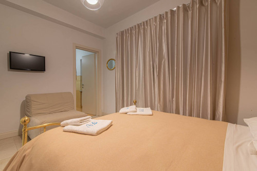 Villa for sale in Atina