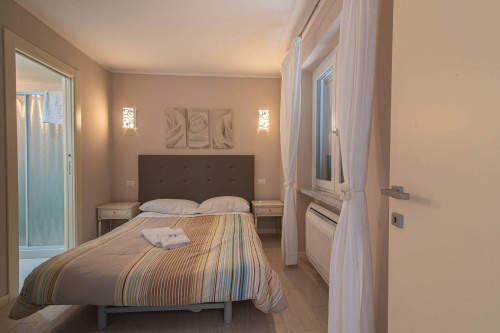 Villa for sale in Atina