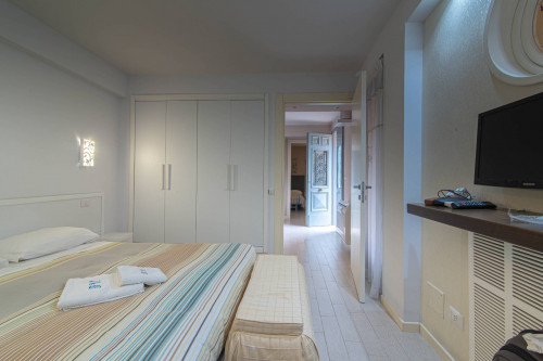 Villa for sale in Atina