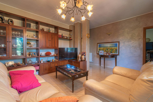 detached house for sale in Cassino