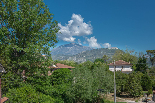 detached house for sale in Cassino