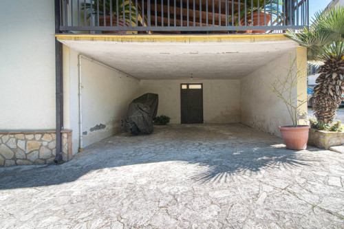 detached house for sale in Cassino