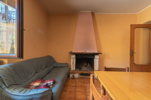 detached house for sale in Cassino