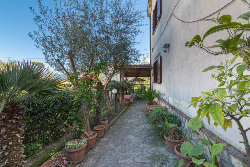 detached house for sale in Cassino