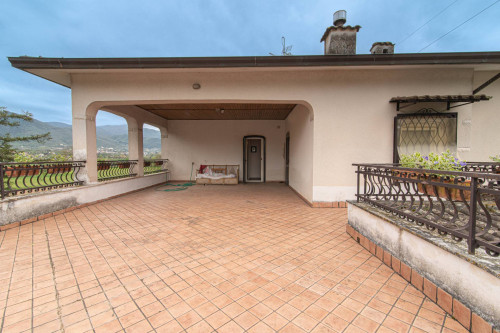 Villa for sale in Sant'Elia Fiumerapido