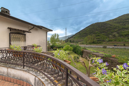 Villa for sale in Sant'Elia Fiumerapido