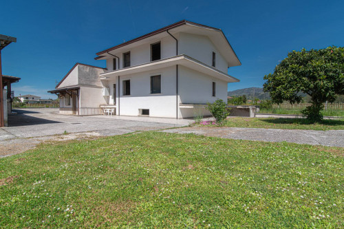 detached house for sale in Roccasecca