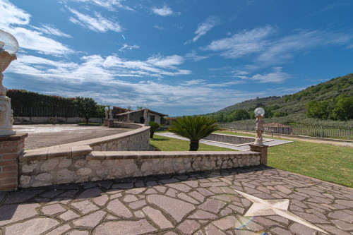 Villa in vendita a Monte San Giovanni Campano