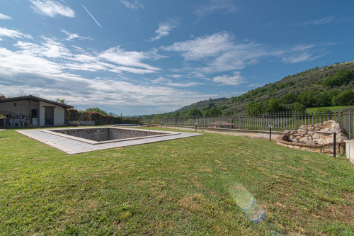 Villa in vendita a Monte San Giovanni Campano