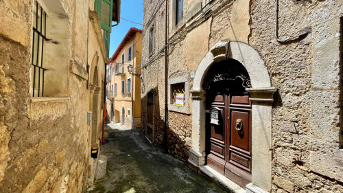 Palazzo storico in vendita a Arpino