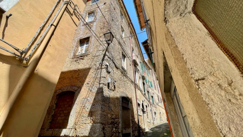 Palazzo storico in vendita a Arpino