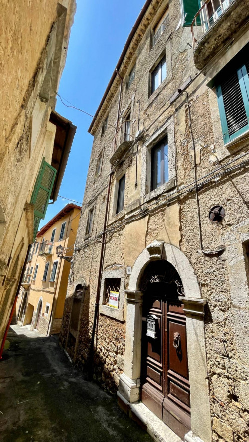 Palazzo storico in vendita a Arpino