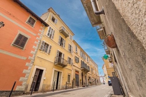 Palazzo storico in vendita a Vignale Monferrato