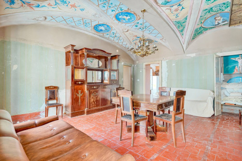 Palazzo storico in vendita a Vignale Monferrato
