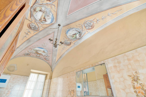 Palazzo storico in vendita a Vignale Monferrato
