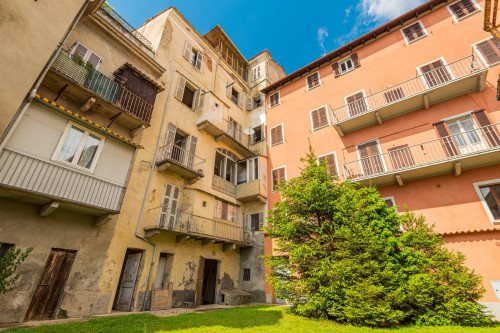 Palazzo storico in vendita a Vignale Monferrato