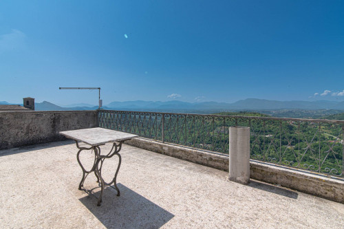 Palazzo storico in vendita a Monte San Giovanni Campano