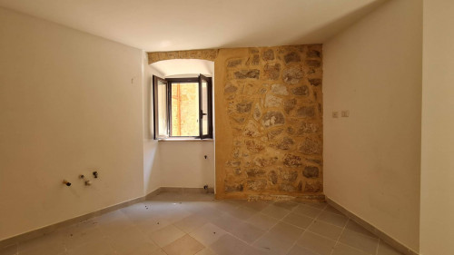 Abitazioni tipiche storiche in vendita a Prossedi