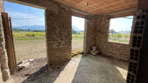 Rustico in vendita a Pontecorvo