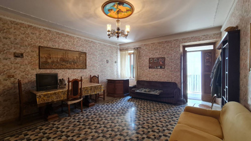 typical historical house for sale in Santopadre