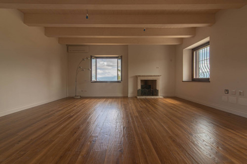 Villa for sale in Arpino