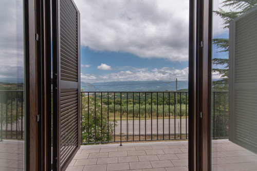 Villa for sale in Arpino