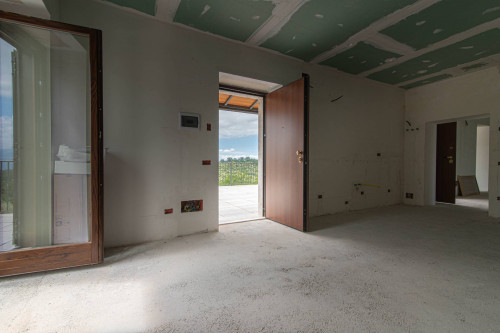 Villa for sale in Arpino