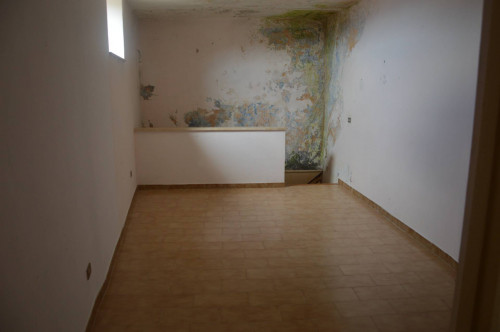 typical historical house for sale in Settefrati