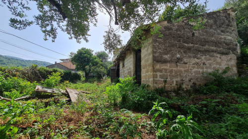 farmhouse for sale in Pico
