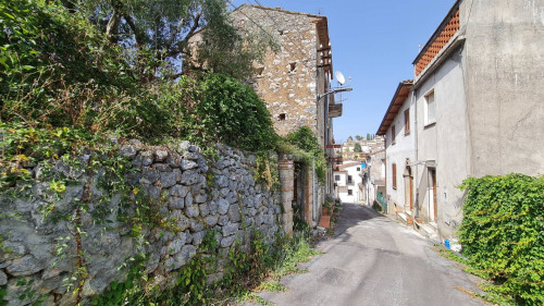 farmhouse for sale in Pico