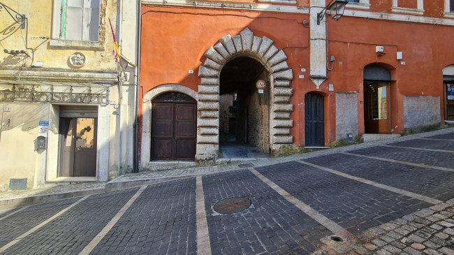 Palazzo storico in vendita a Priverno