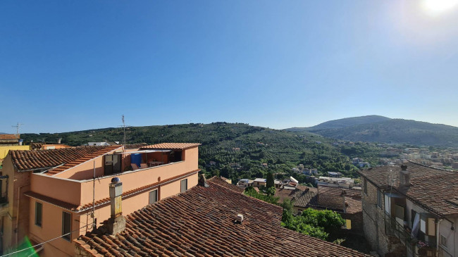 Palazzo intero stabile in vendita a Priverno