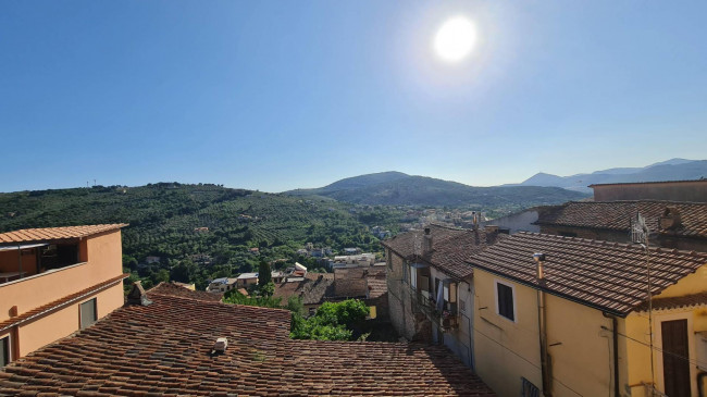 Palazzo intero stabile in vendita a Priverno