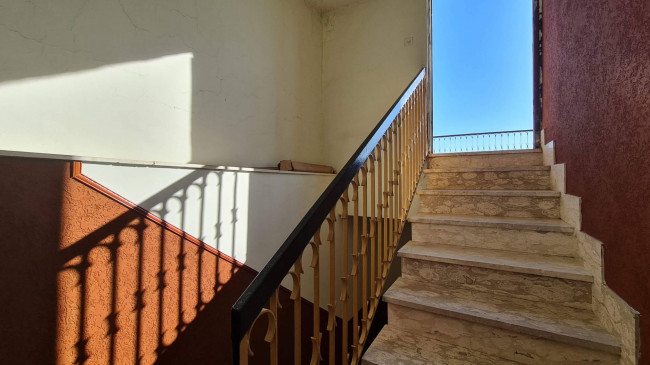 Palazzo intero stabile in vendita a Priverno