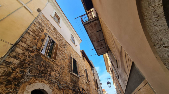 Palazzo storico in vendita a Priverno