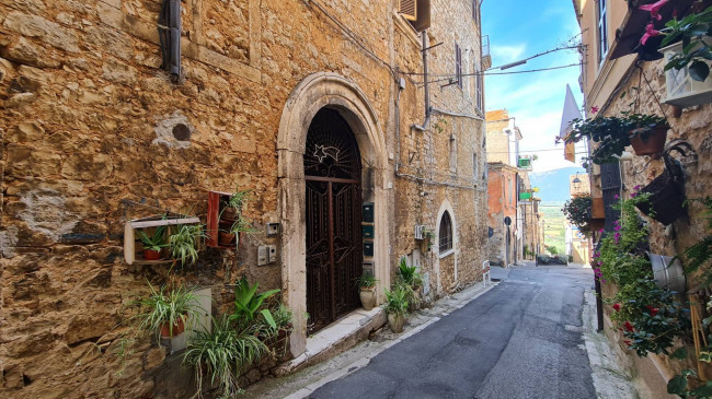 Palazzo storico in vendita a Priverno