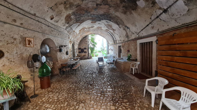 Palazzo storico in vendita a Priverno