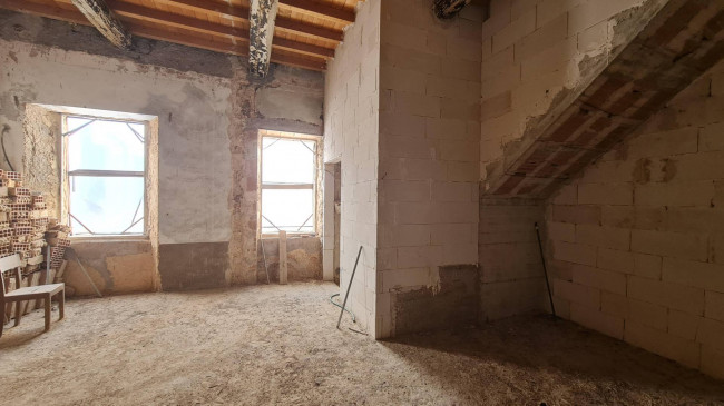 Palazzo storico in vendita a Priverno