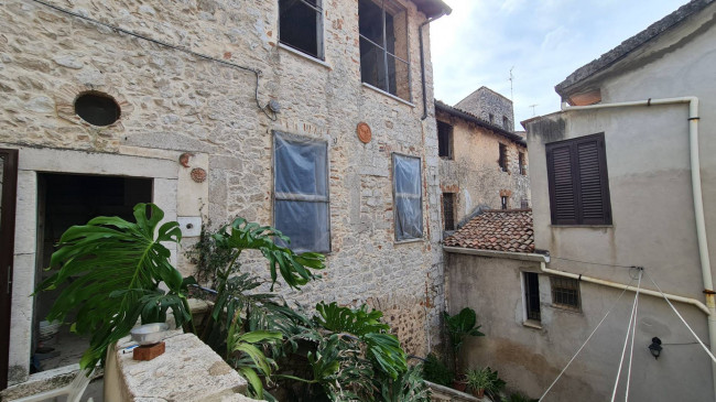 Palazzo storico in vendita a Priverno