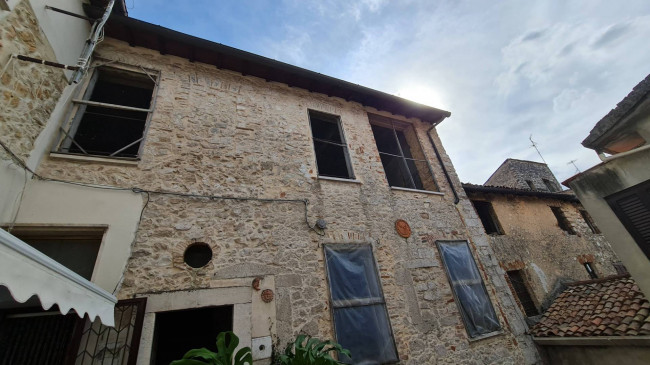 Palazzo storico in vendita a Priverno