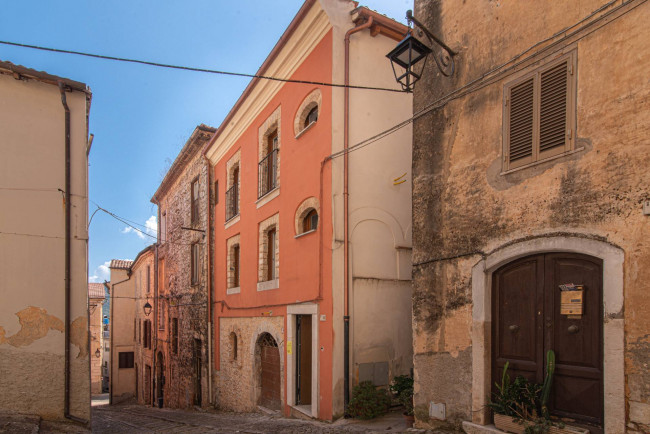 Palazzo storico in vendita a Priverno